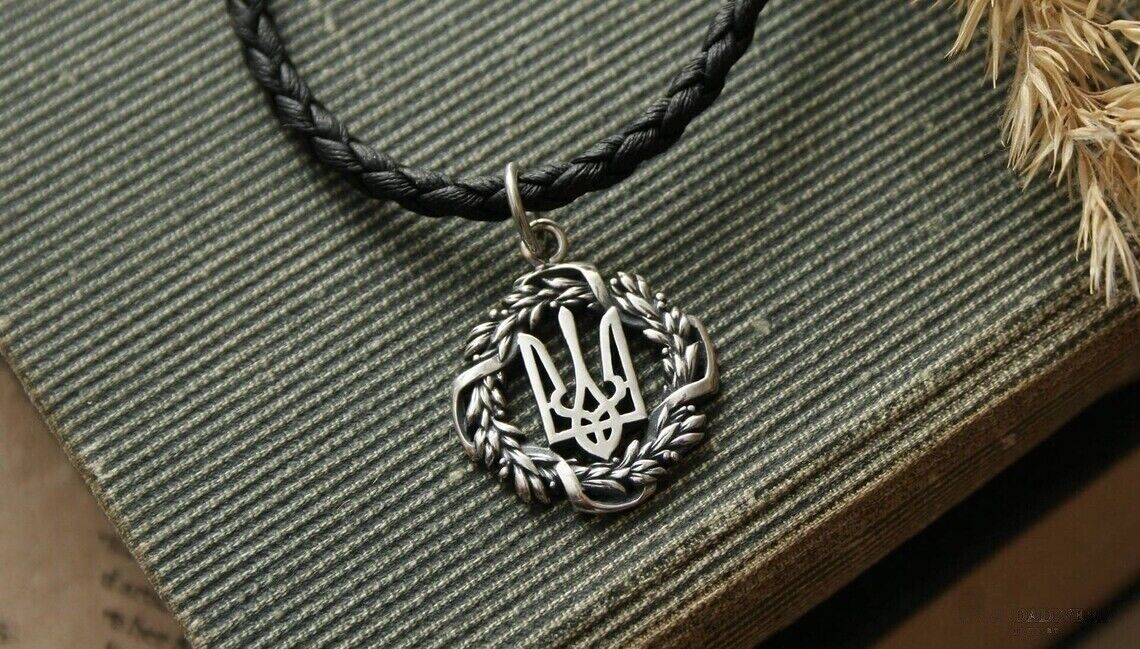 Tryzub Laurel Wreath Pendant Ukrainian Trident Necklace Cord Silver 925