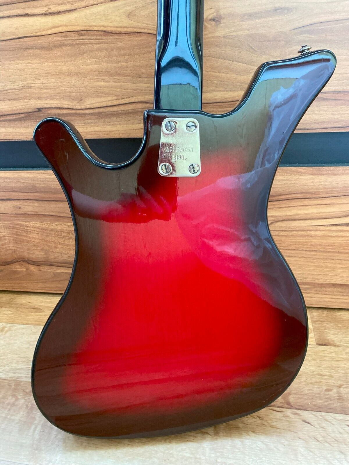 AELITA USSR SOVIET ELECTRIC GUITAR VINTAGE AND RARE