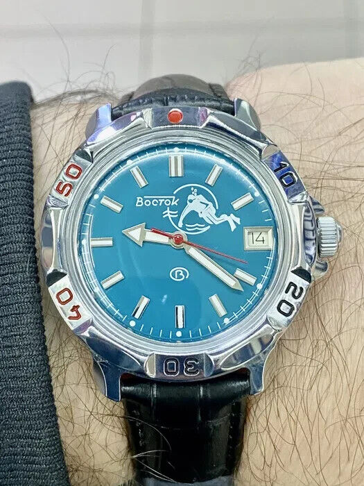 Vostok Amphibia Men's Watch Wristwatch Mechanical USSR Soviet Vintage Serviced