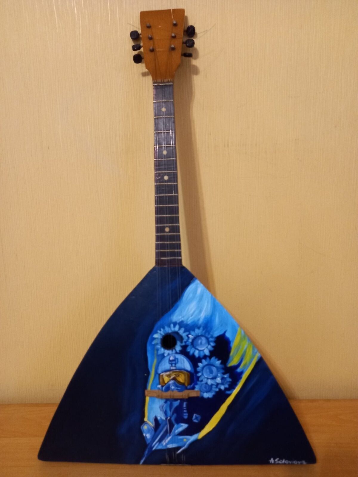 Balalayka Folk Instrument USSR Soviet Balalaika Hand Painted War Pilot Aircraft