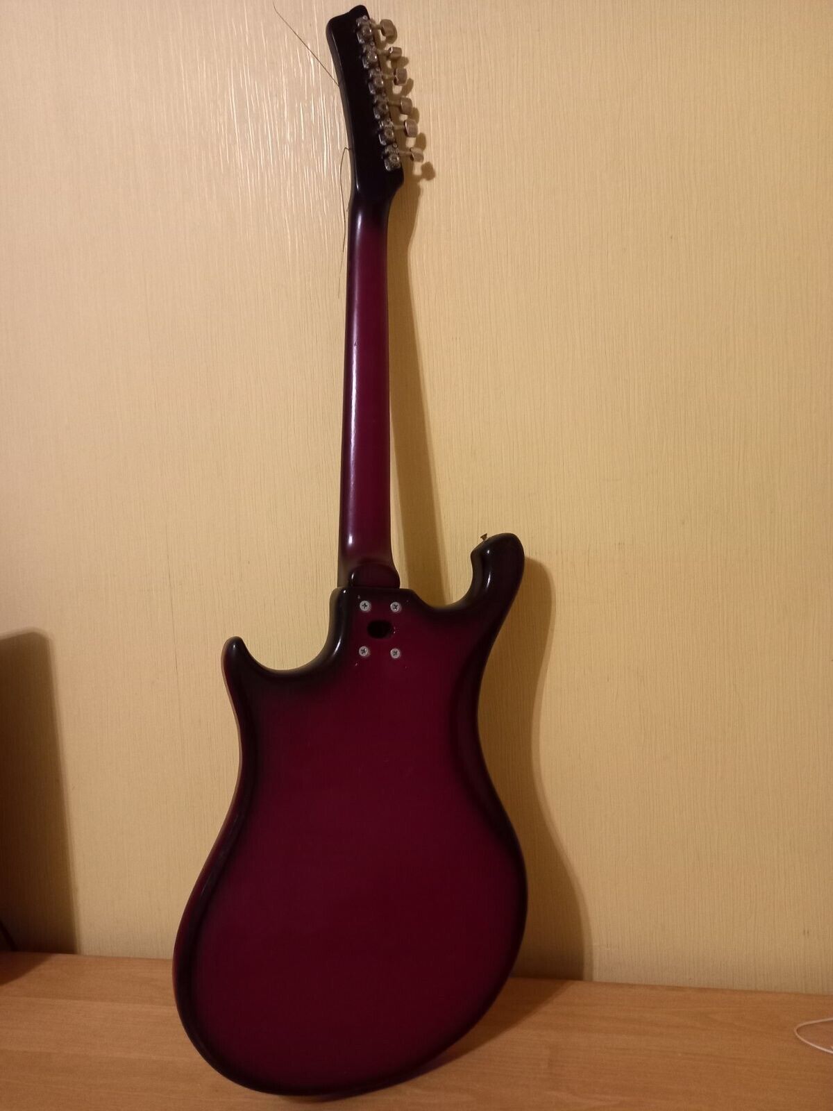 URAL USSR SOVIET ELECTRIC GUITAR VINTAGE AND EXTRA RARE