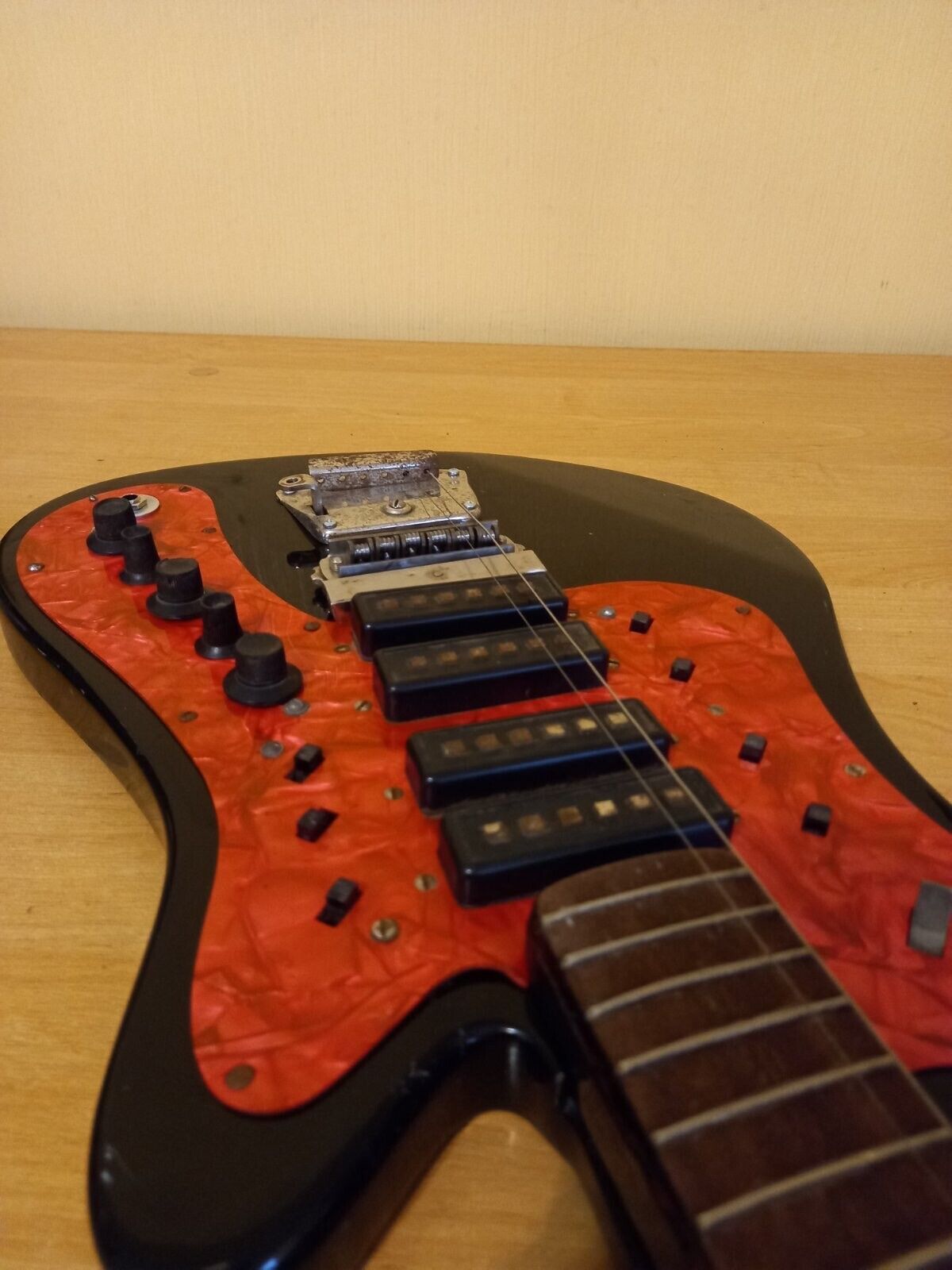 STELLA USSR SOVIET ELECTRIC GUITAR RETRO RUSSIAN VINTAGE AND EXTRA RARE