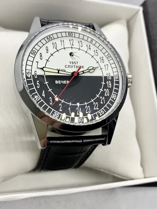 Raketa Watch 24h Mechanical Russian Mens Soviet Day Night Dial Sputnik Vintage