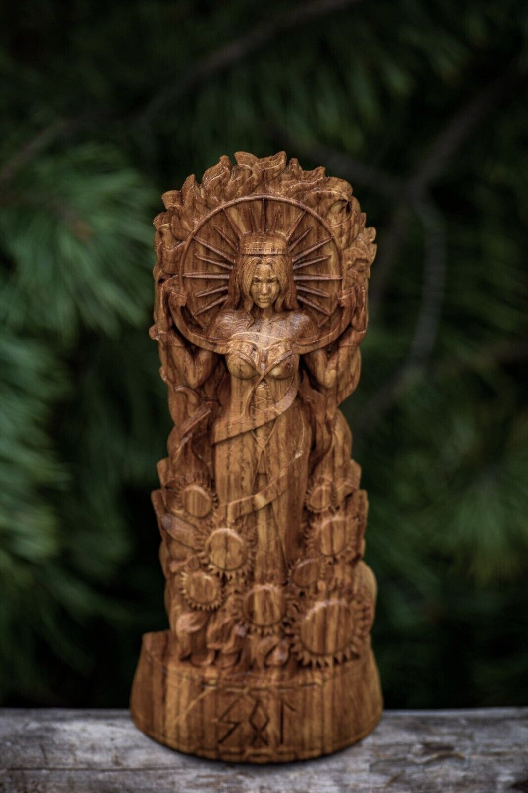 Sunna, Sol, Altar sculpture, Norse pagan Goddess statue Wood Carved Figurine New