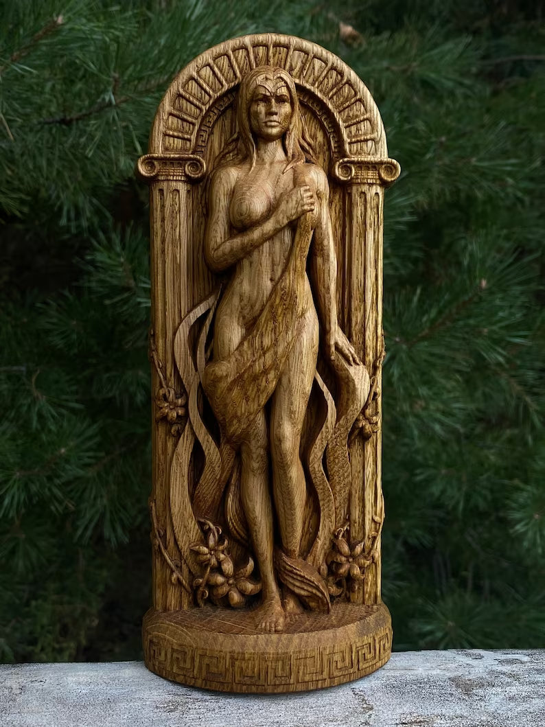 Aphrodite statue - Elegance and Divinity Handcrafted embodiment of Love & Beauty