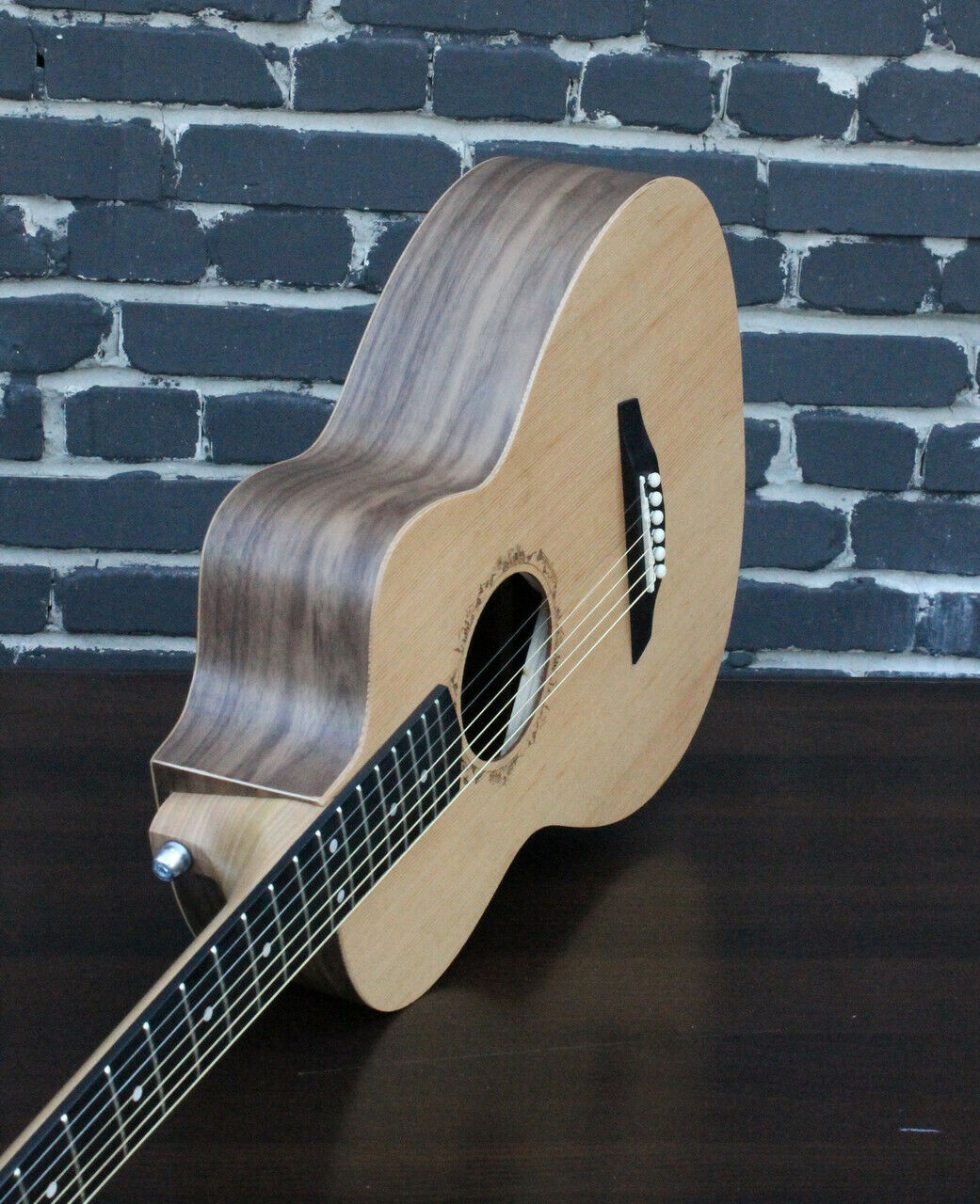 Acoustic Guitar SUN CITY Nomad 3/4 Ukrainian 6 strings New
