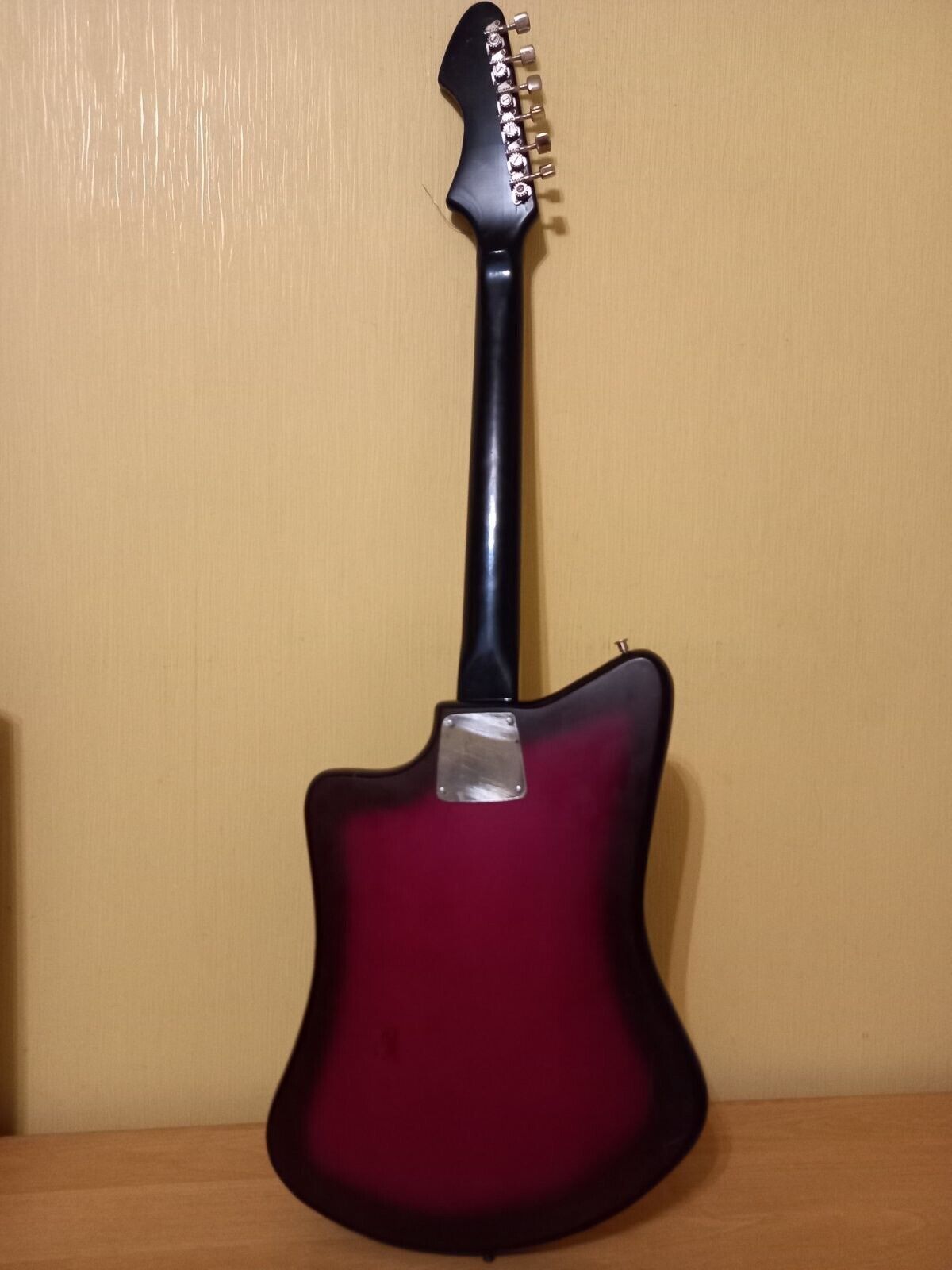 FORMANTA ELECTRIC GUITAR USSR SOVIET VINTAGE AND RARE
