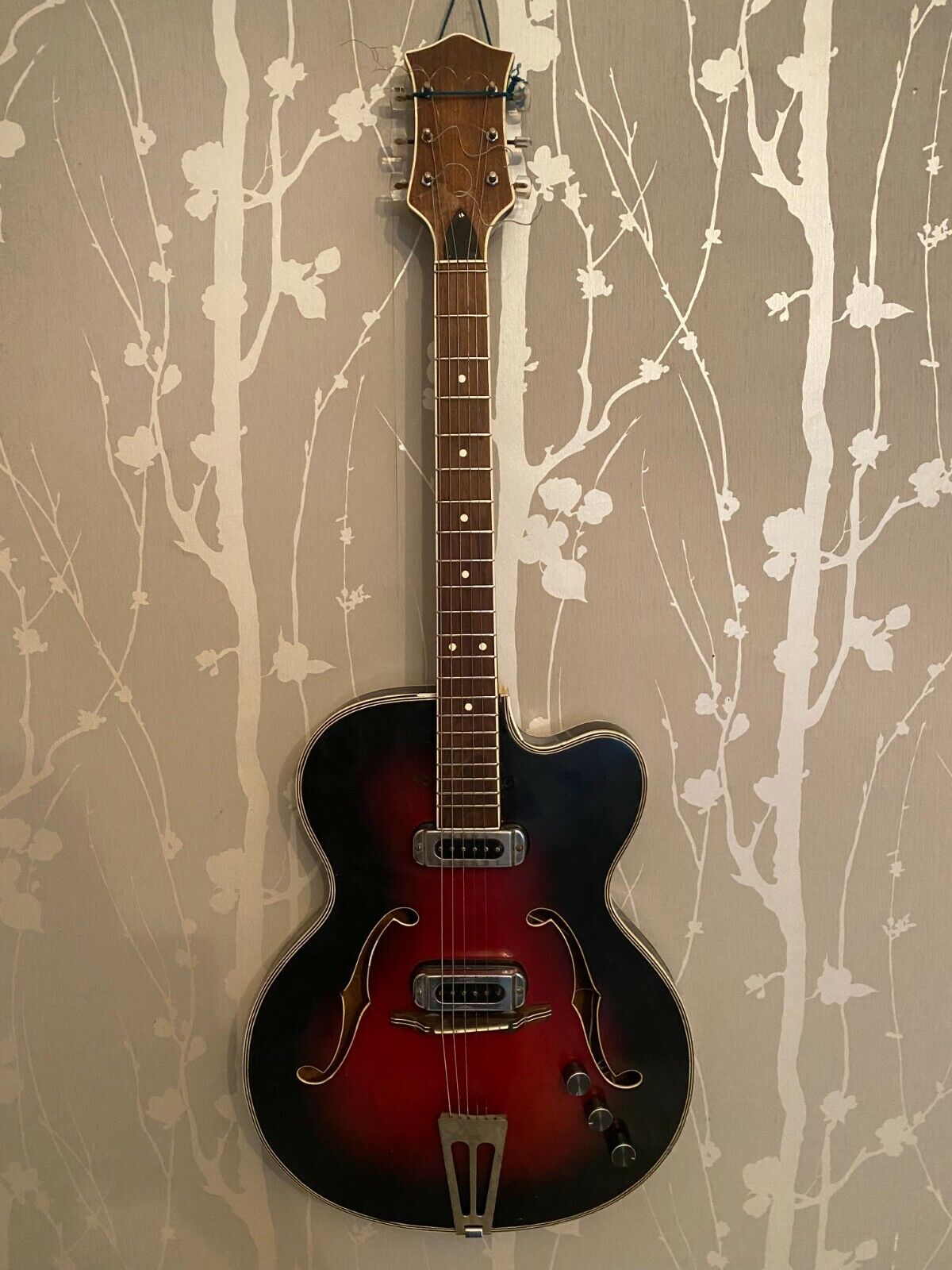 MUSIMA 1655 ELECTRIC GUITAR GDR VINTAGE AND RARE MUZIMA GERMANY