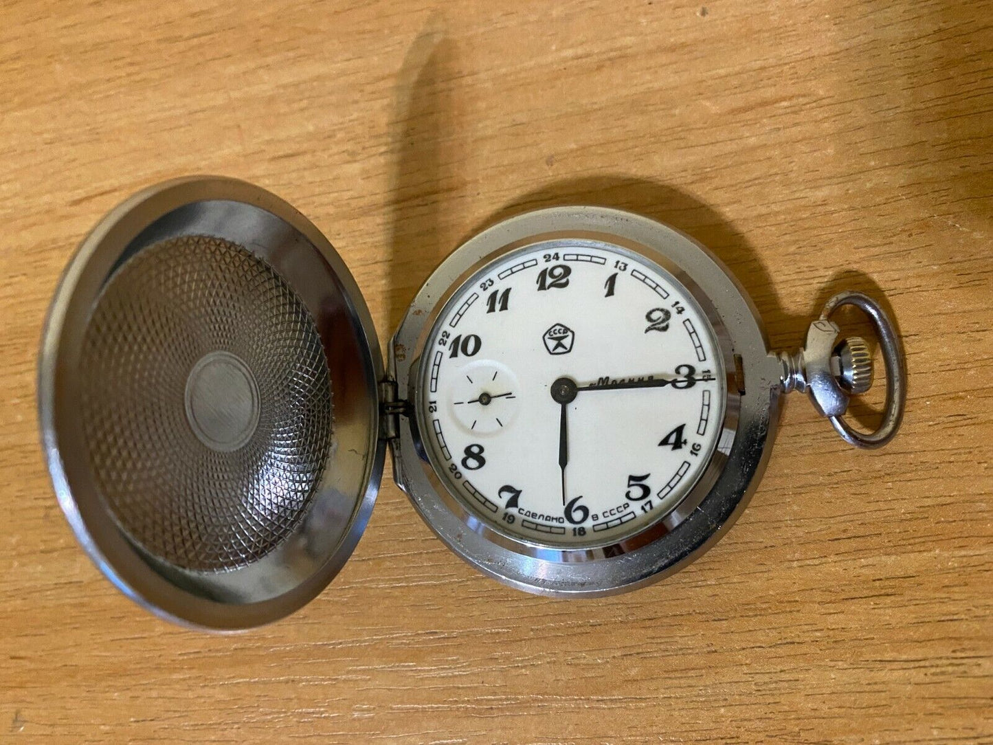 MOLNIJA USSR POCKET MENS WATCH MECHANIC SOVIET MOLNIYA