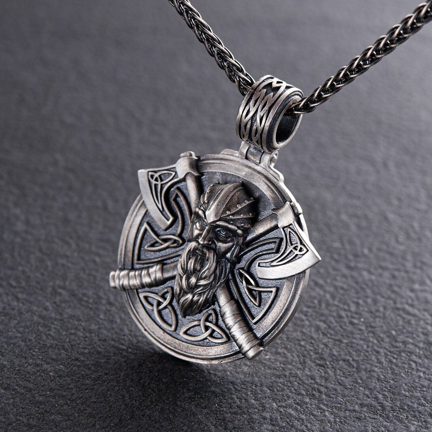 Viking with Axes Silver 925 Pendant Necklace Ax Style Excellent