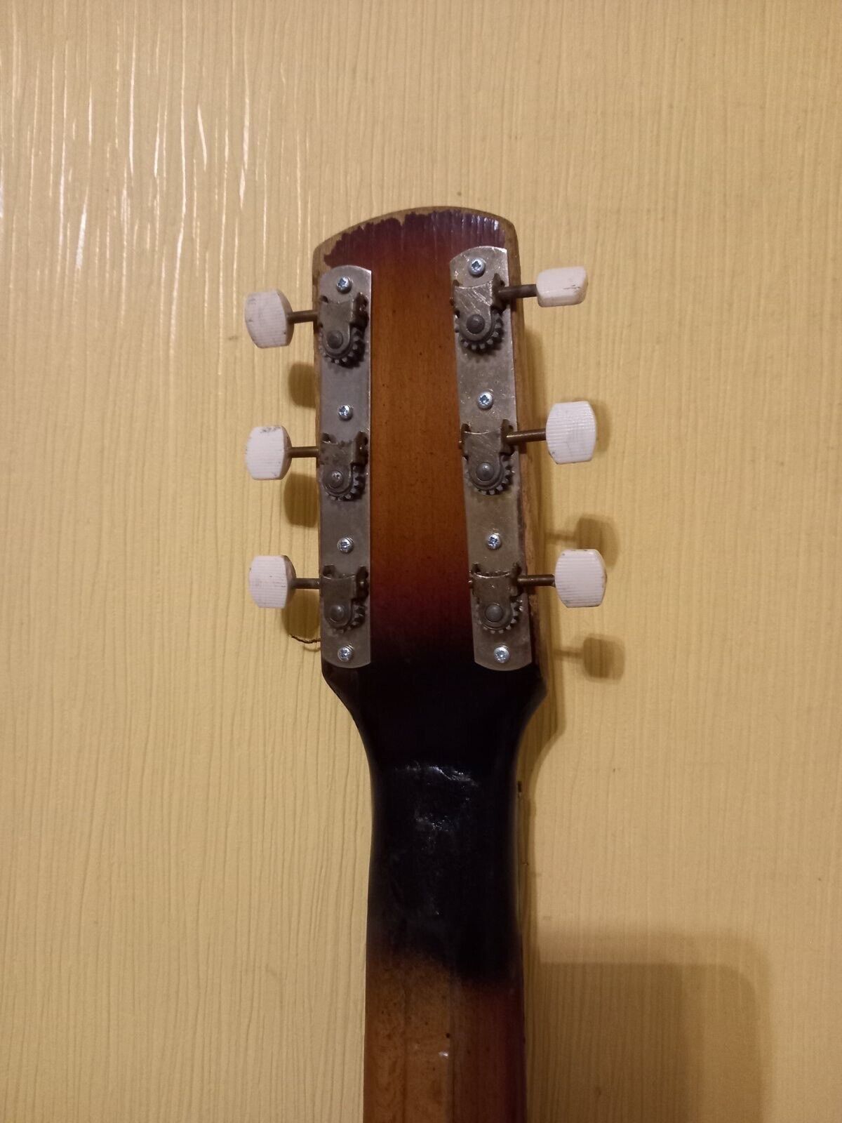 LUNACHARSKAYA USSR SOVIET ELECTRIC GUITAR RETRO VINTAGE AND RARE