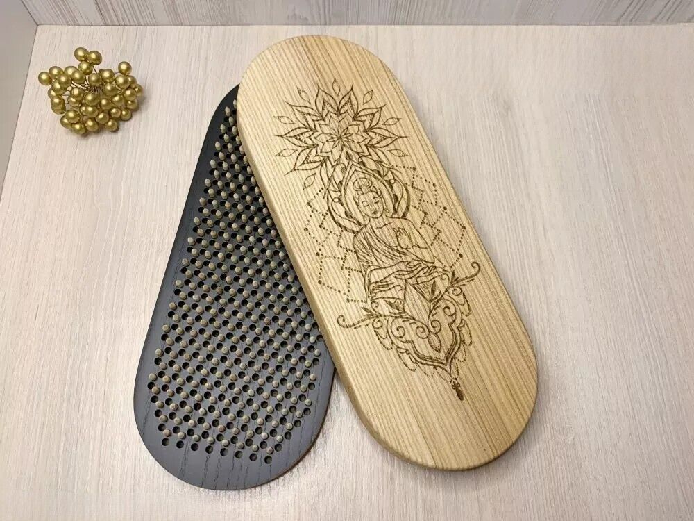 Premium Sadhu board Yoga Meditation Spiritual life - BAMBOO NAILS - Natural Wood