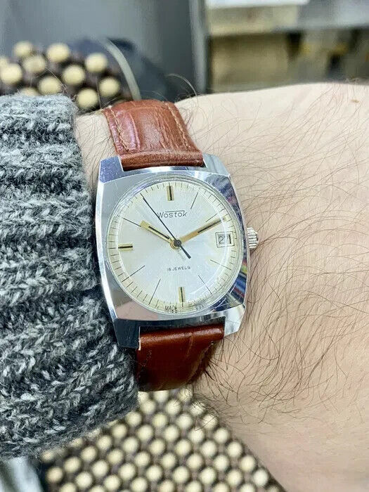 Wostok Men's Watch Vostok Wristwatch Mechanical USSR Soviet Vintage
