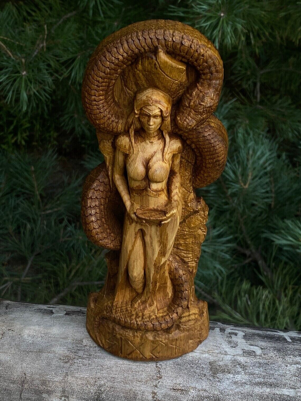 Sigun statue, viking Goddess, Wood statue, Pagan paganism God Altar sculpture