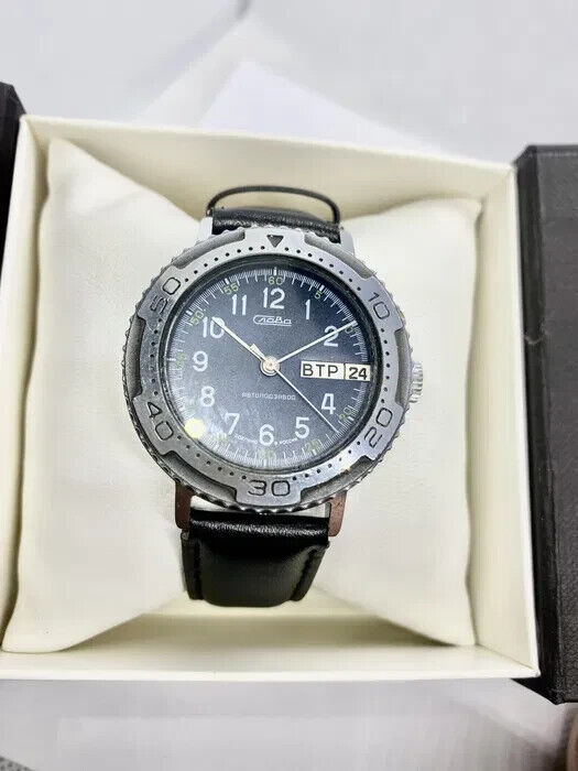 Slava Mens Watch Russian Men's Mechanical Self-winding Wristwatch Serviced