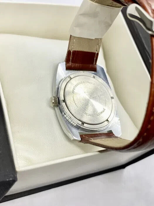 Wostok Men's Watch Vostok Wristwatch Mechanical USSR Soviet Vintage