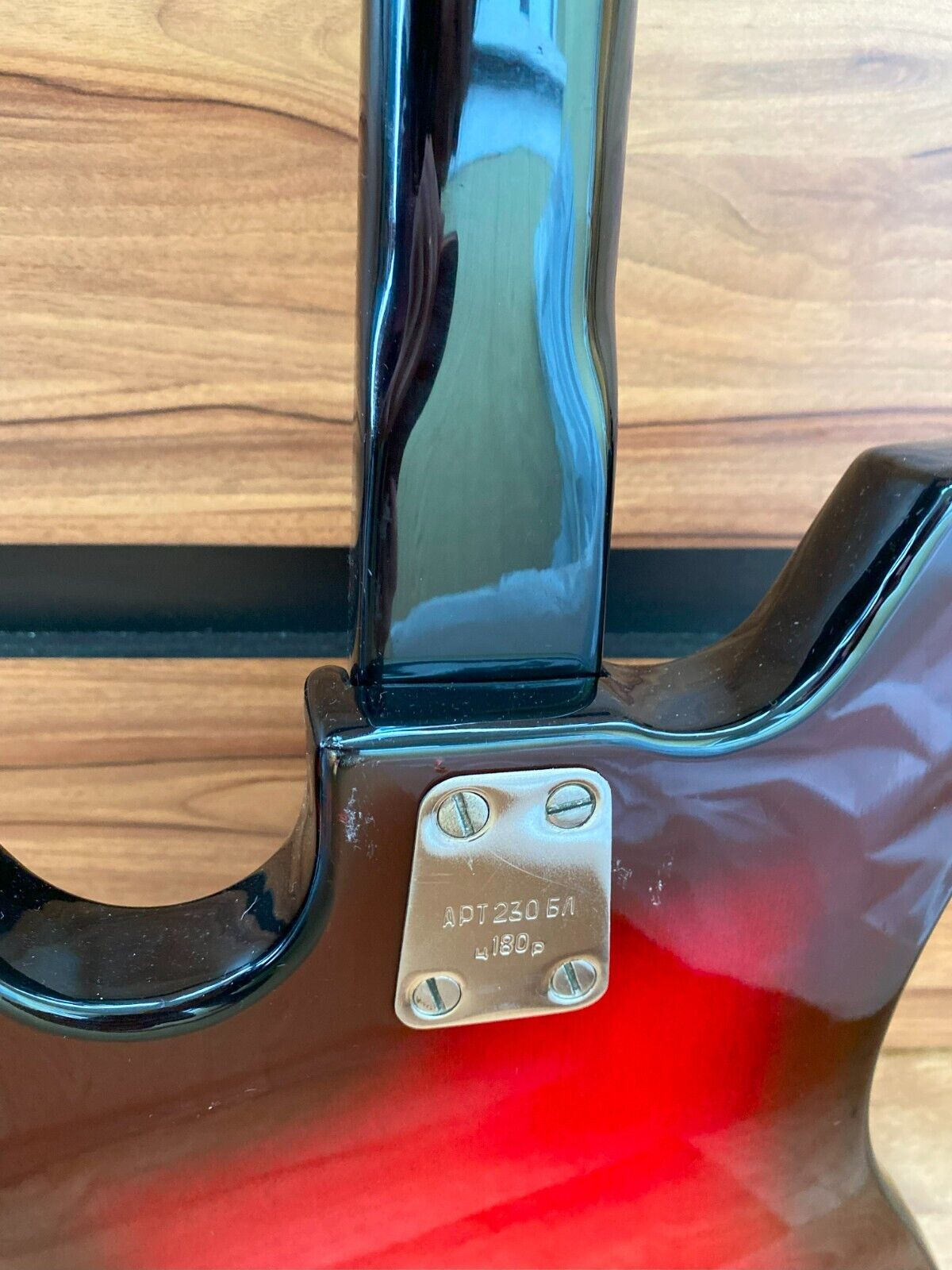 AELITA USSR SOVIET ELECTRIC GUITAR VINTAGE AND RARE