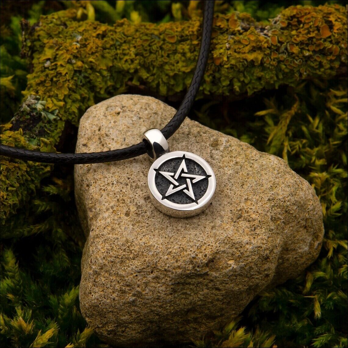 Inverted Pentagram Satan Magic Amulet Pentacle Gift Necklace Pendant Silver 925