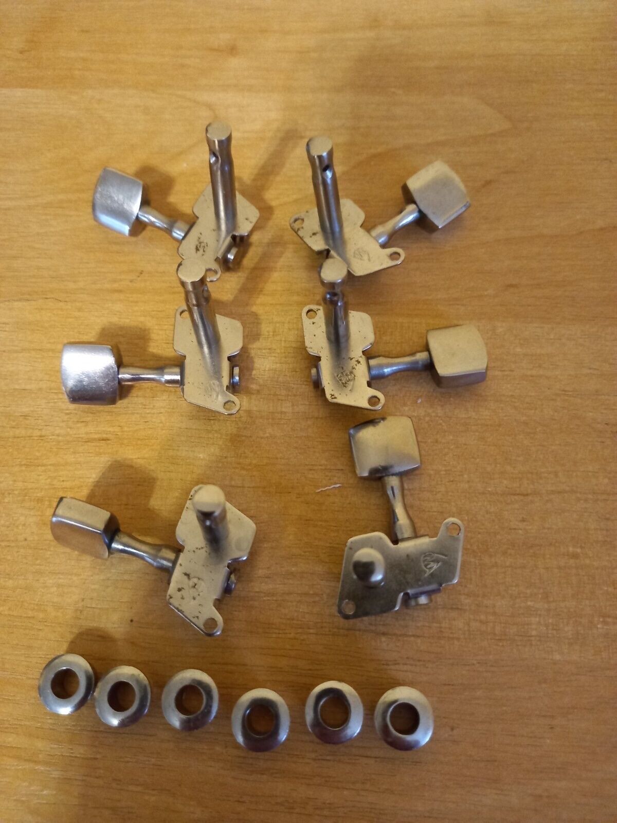Soviet Set of Tuners Tuning Pegs 6pcs - USSR for electric guitar - 3 x 3