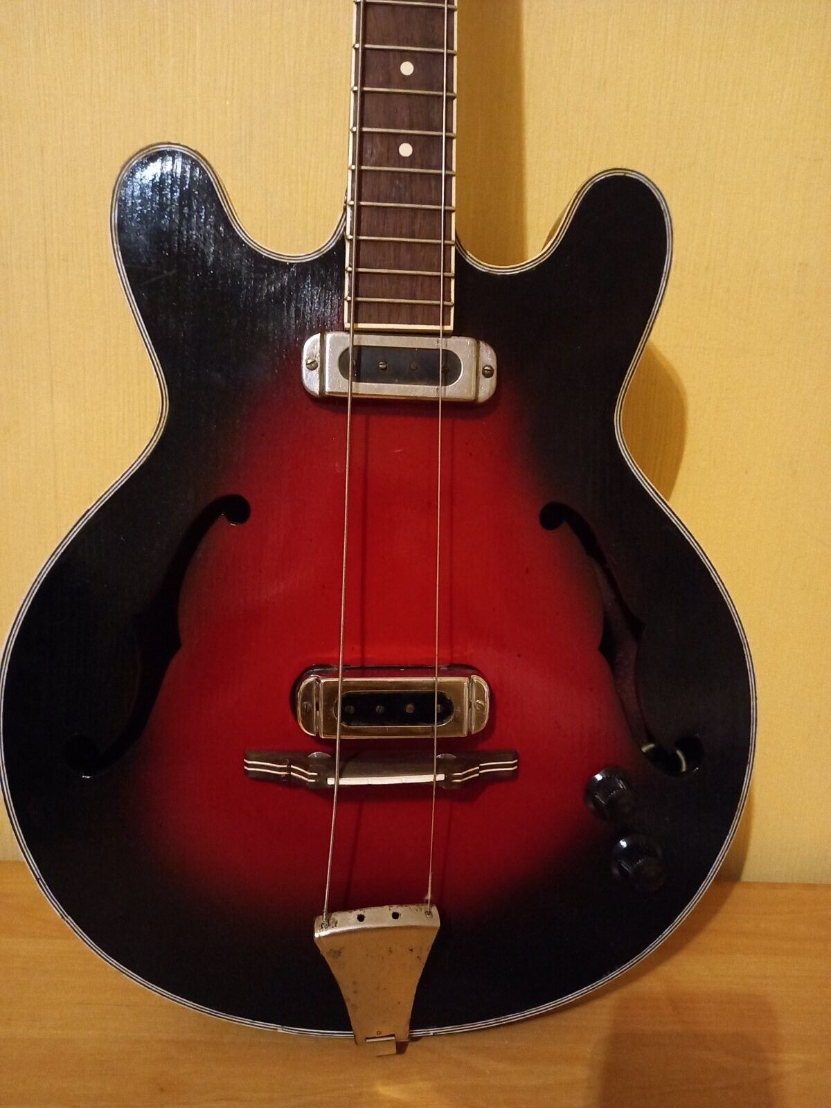 Musima 1657 Bass Guitar GDR Germany 4 String Vintage and Rare Muzima
