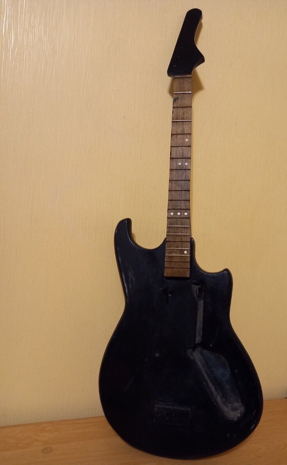 Chernihiv Electric Guitar Vintage Project USSR Soviet 6 String Chernigov