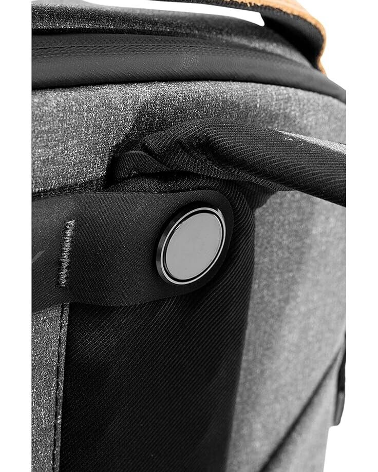 NEW Peak Design Everyday Backpack 20L Charcoal