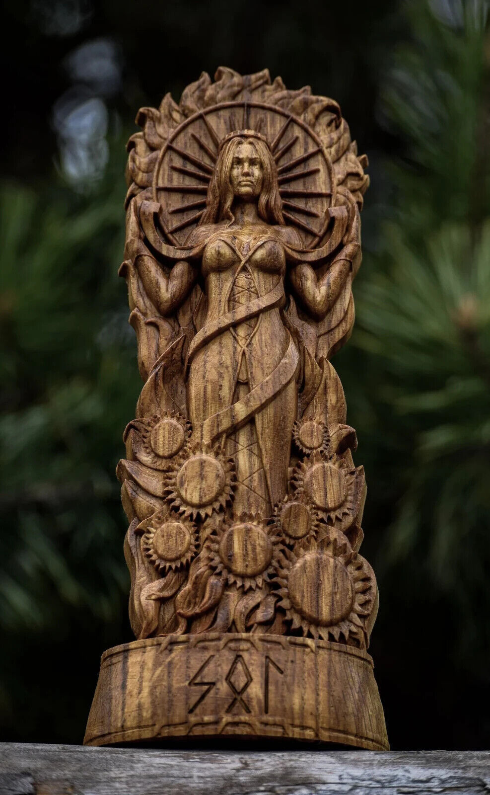 Sunna, Sol, Altar sculpture, Norse pagan Goddess statue Wood Carved Figurine New