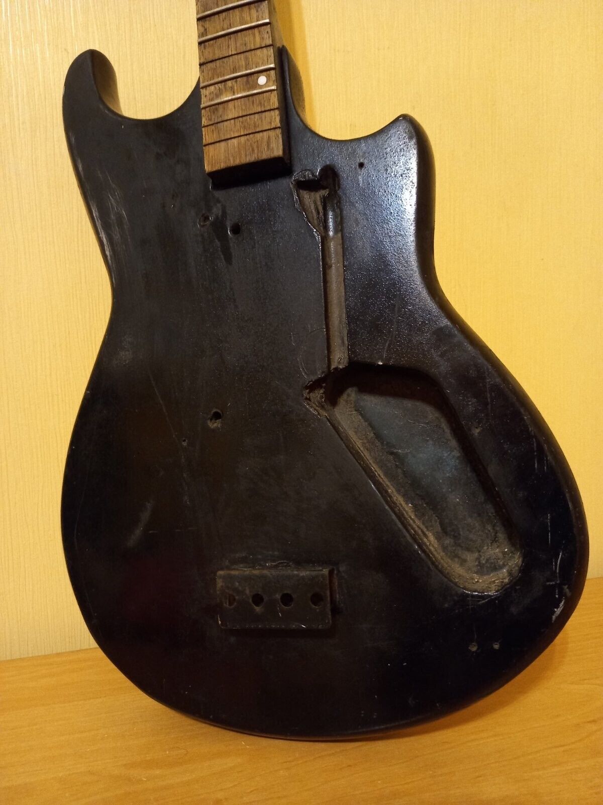 Chernihiv Electric Guitar Vintage Project USSR Soviet 6 String Chernigov