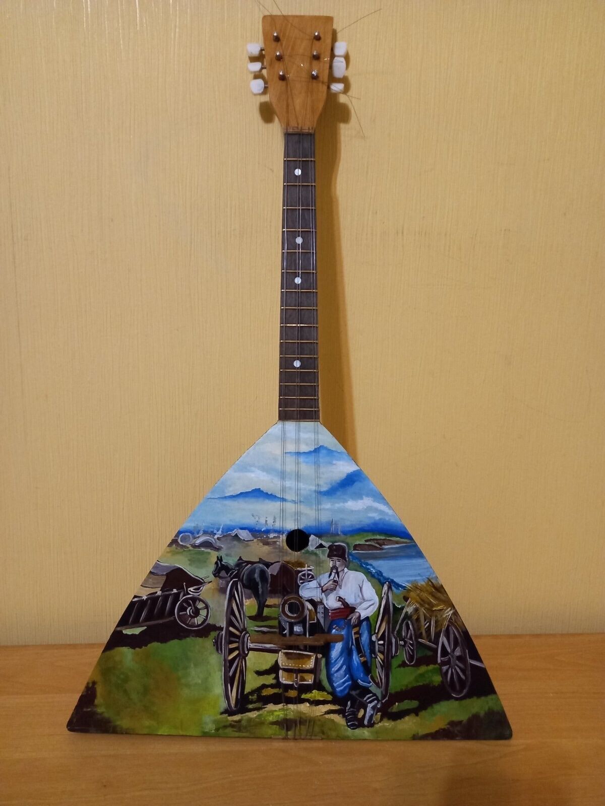 Balalayka Folk Instrument USSR Soviet Balalaika Hand Painted Cossack Kozak TOP