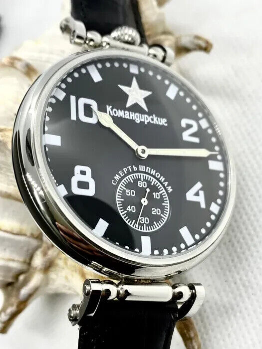 MOLNIJA Komandirskie Mechanical Watch Mens Soviet USSR Marriage Military Vintage