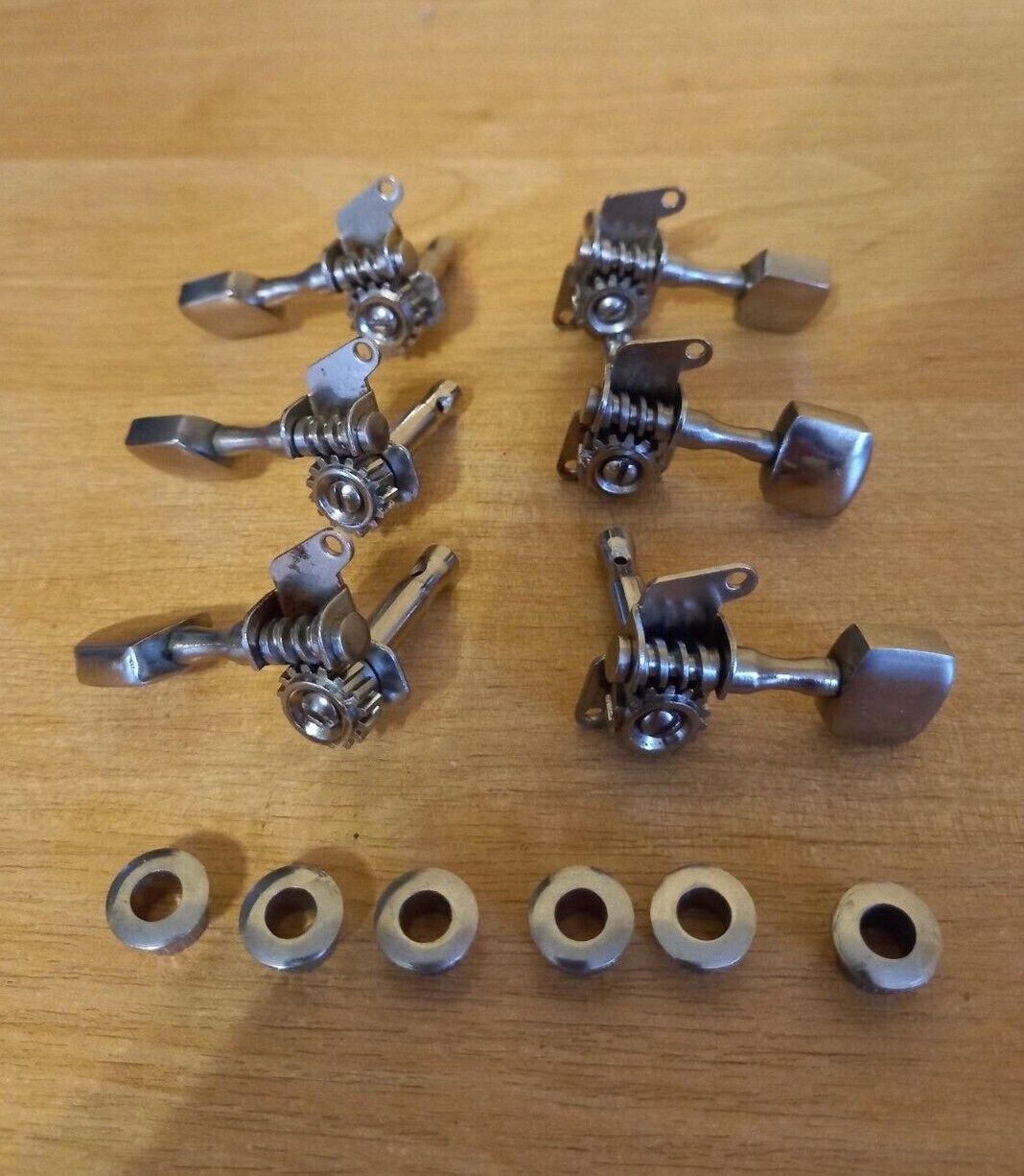 Soviet Set of Tuners Tuning Pegs 6pcs - USSR for electric guitar - 3 x 3
