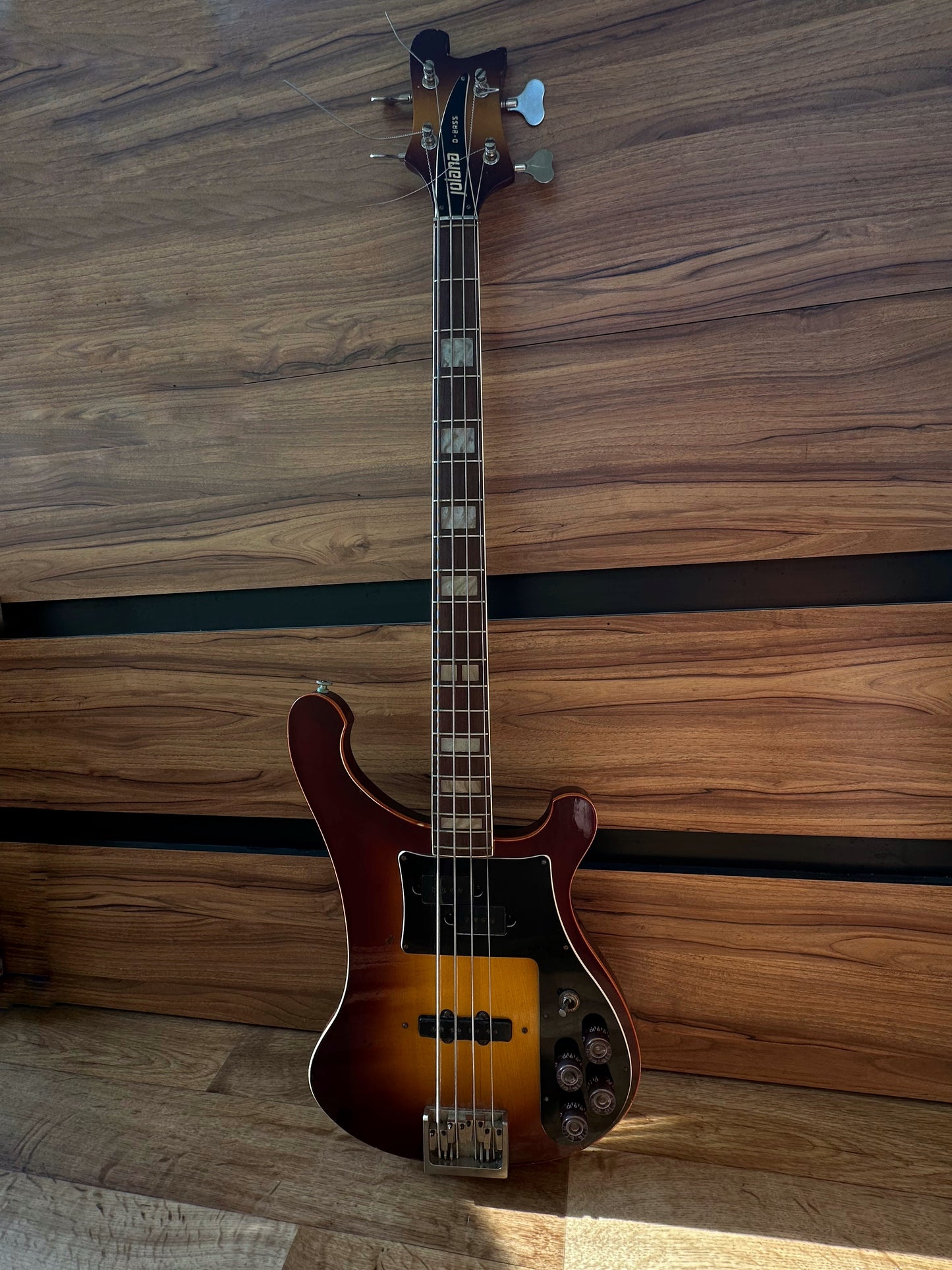 Jolana D Bass Czechoslovakian Czech Vintage 4-string Bass Guitar