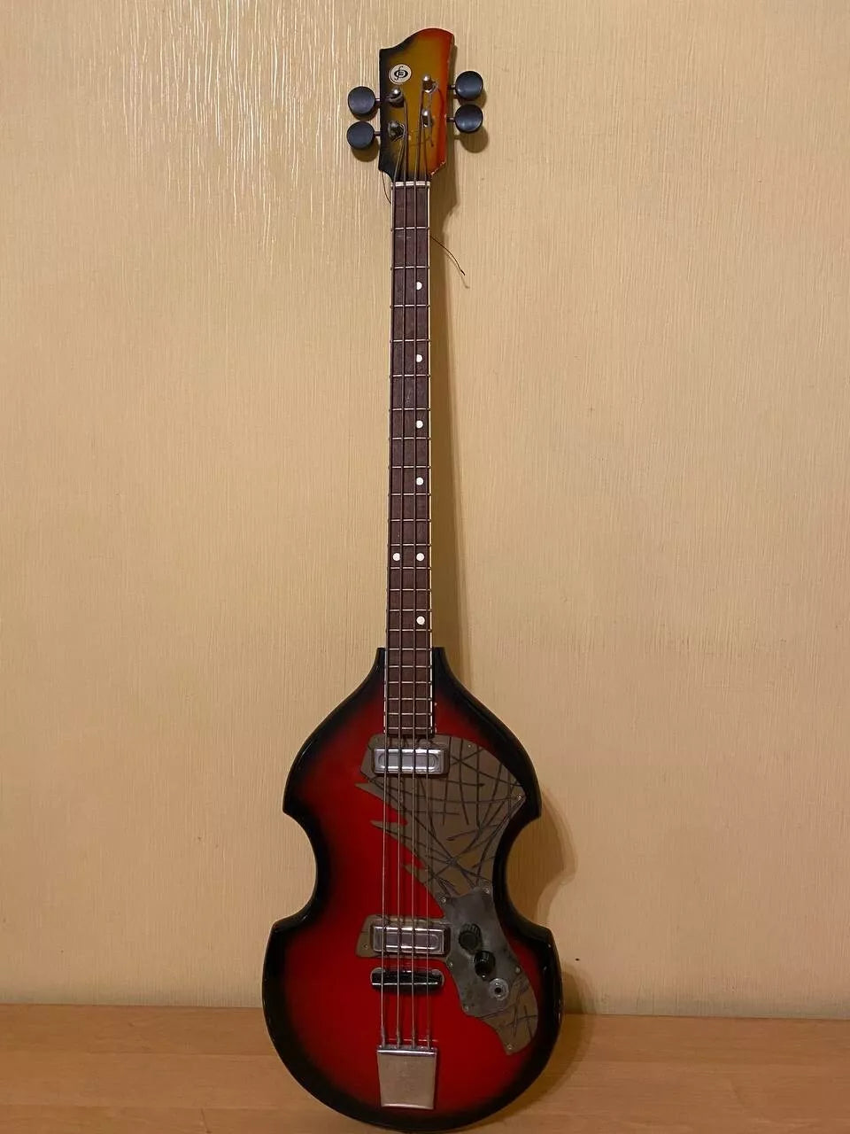 ODESSA USSR SOVIET BASS GUITAR SOLID BODY 4 STRING OLD VINTAGE AND RARE
