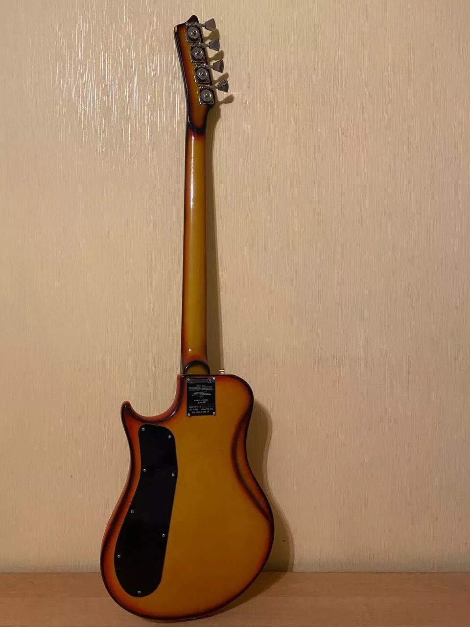 URAL USSR SOVIET BASS GUITAR RUSSIAN OLD 4 STRING VINTAGE AND RARE
