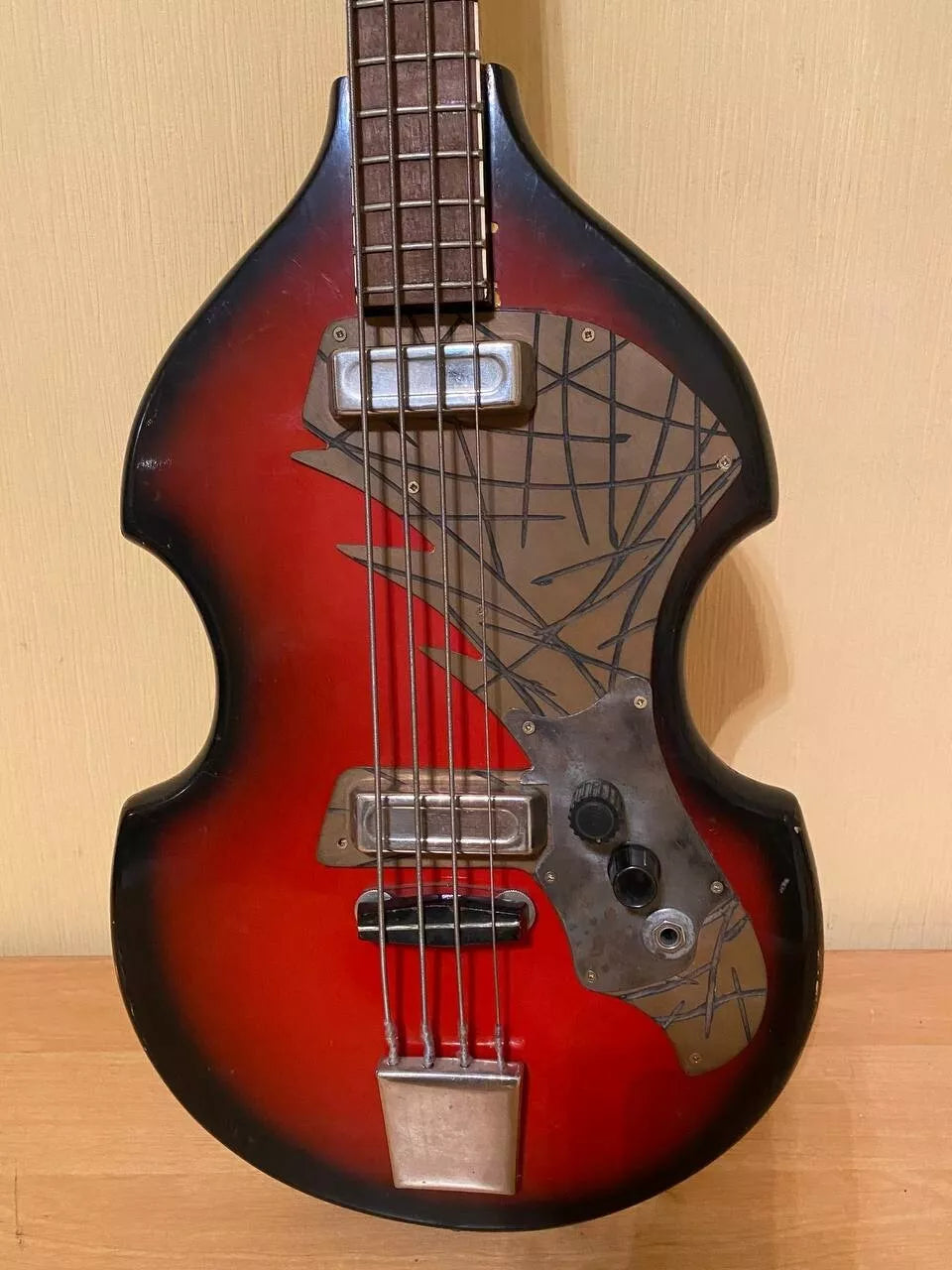 ODESSA USSR SOVIET BASS GUITAR SOLID BODY 4 STRING OLD VINTAGE AND RARE
