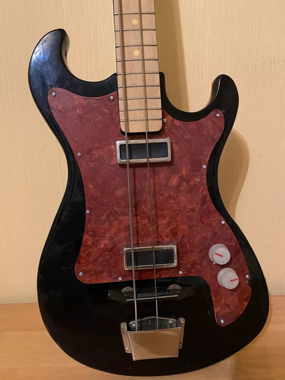 Borisov USSR Soviet Bass Guitar 4 String Solid Body Vintage Rare