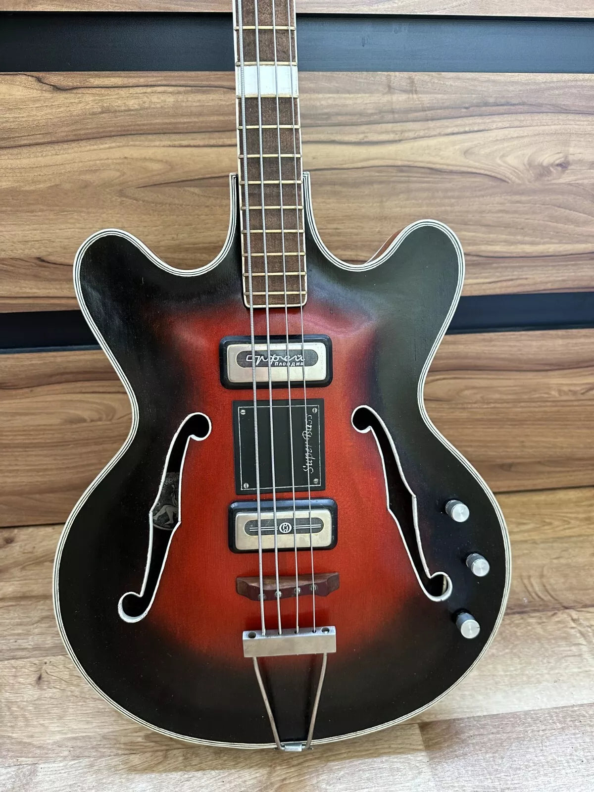 ORFEUS ORPHEUS HEBROS SUPER BASS GUITAR BULGARIA VINTAGE AND RARE