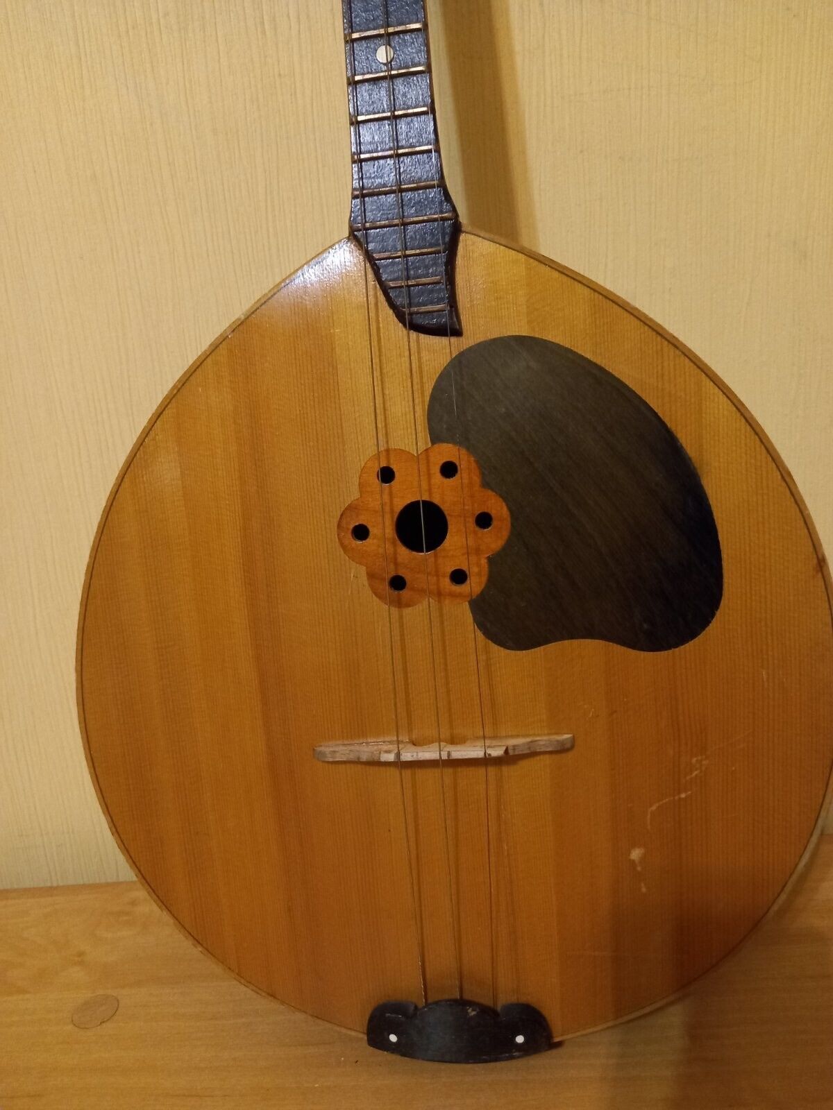 Domra Tenor Folk Instrument 3 string USSR Soviet Ukrainian Ukraine Vintage