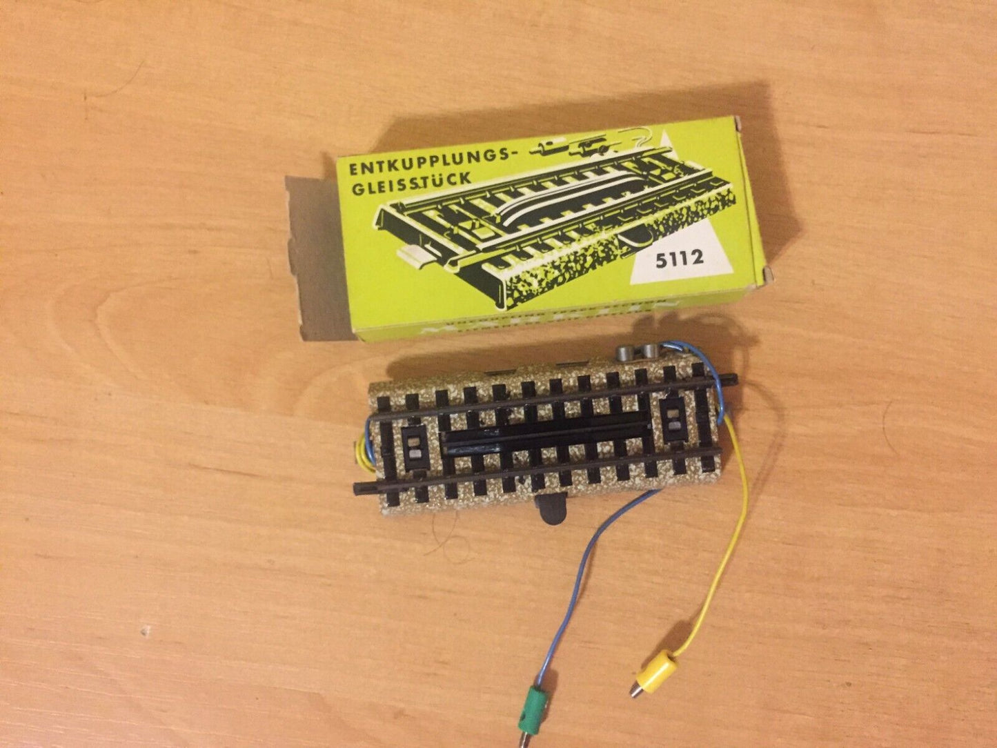 Marklin HO Scale Uncoupling Track 5112 with Box