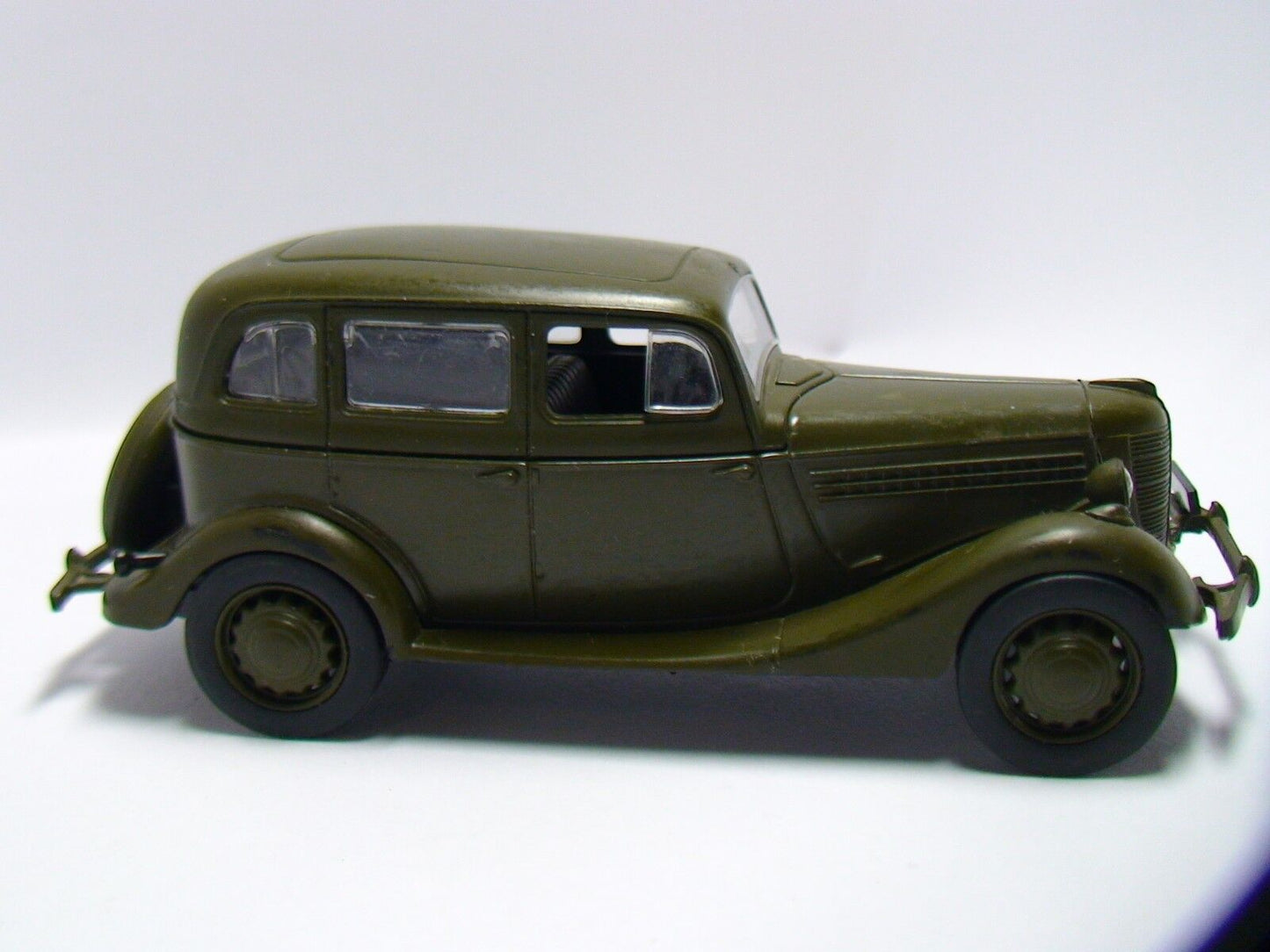GAZ-11-73 SOVIET SCALE MODEL 1:43 MILITARY Dagostini