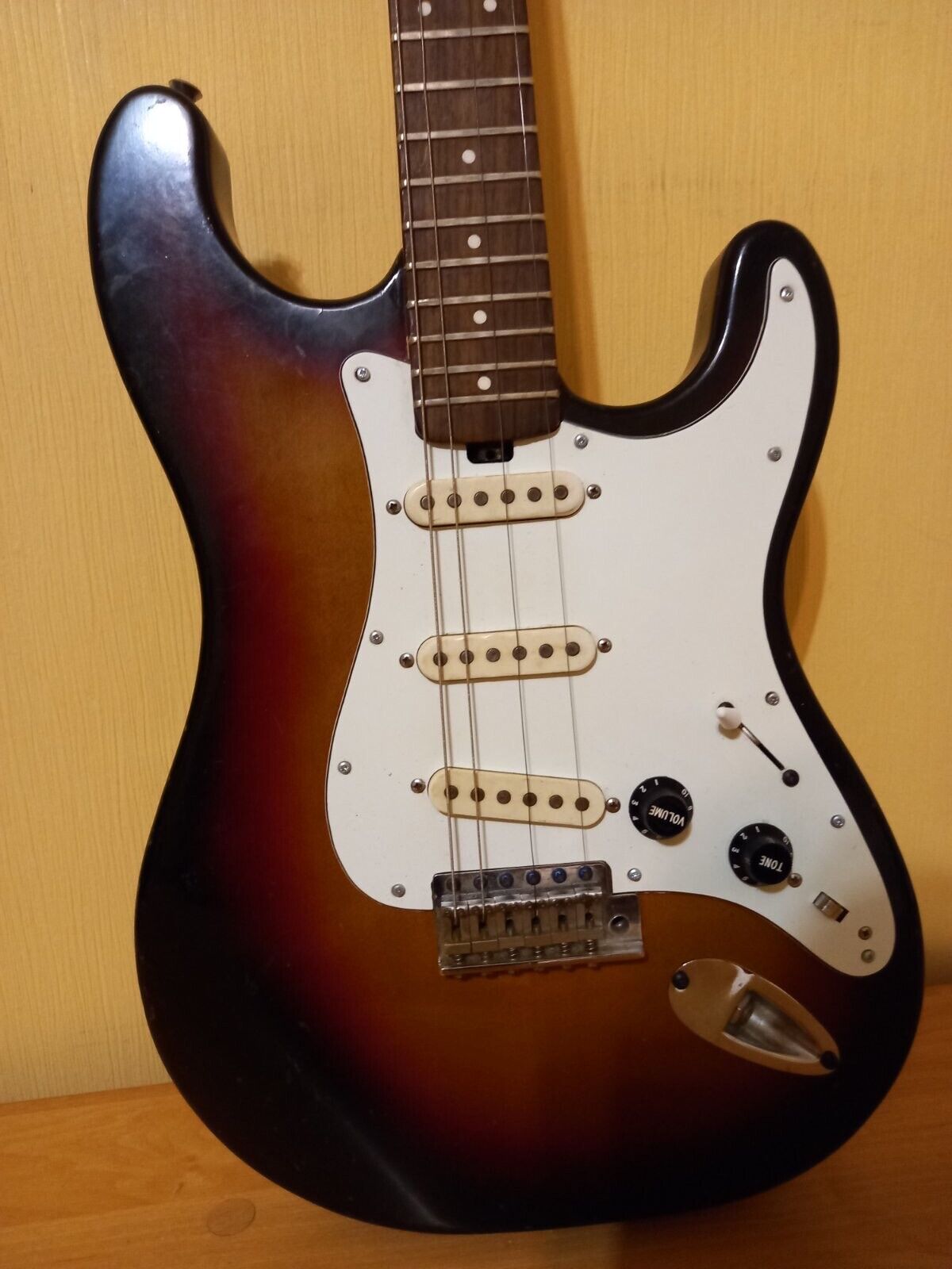 Musima MultiStar Electric Guitar GDR Germany East Europe Old Vintage and Rare