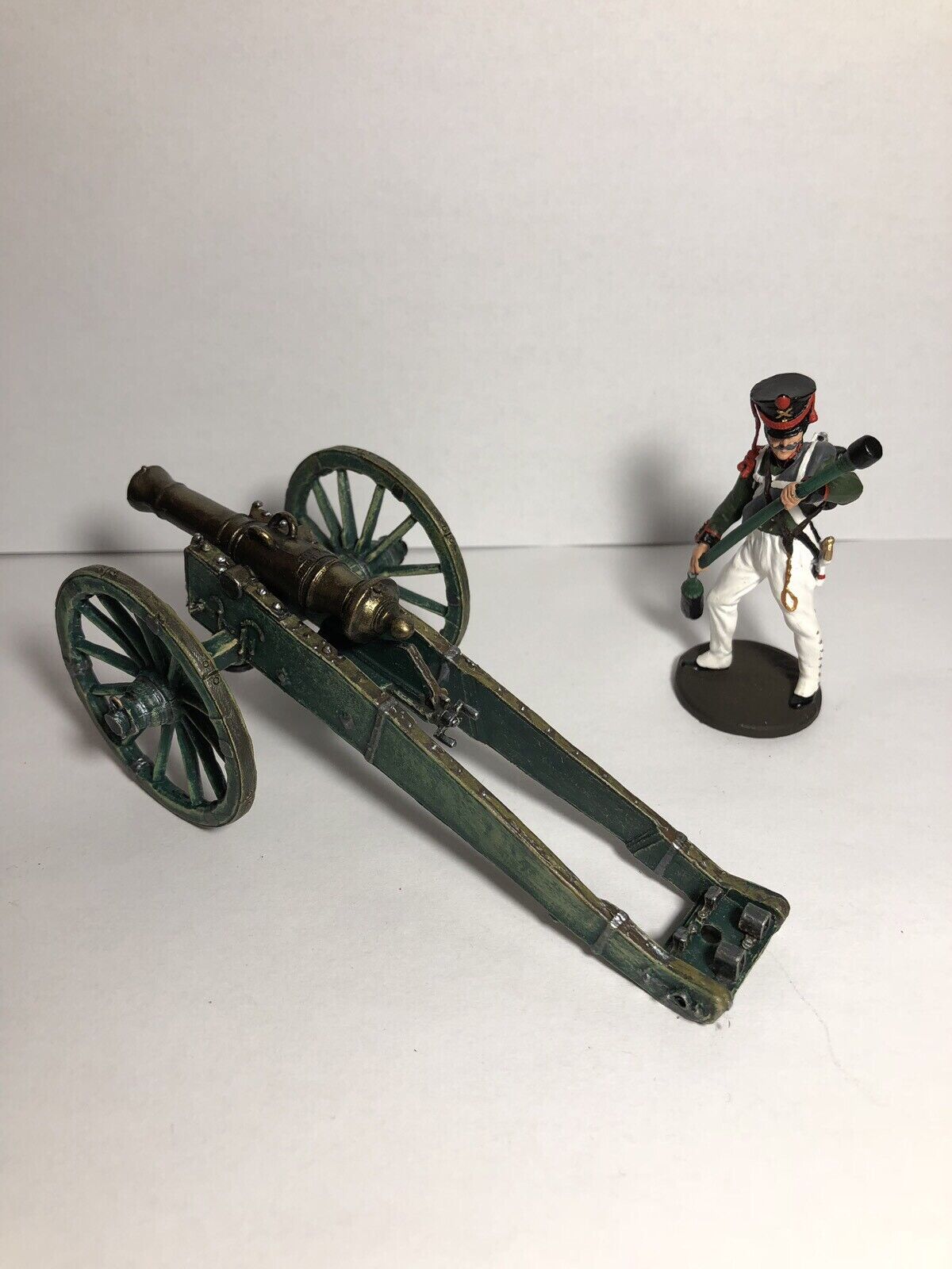 Tin Unicorn Arakcheev System Cannon Russia 19th century + Foot Artillery Soldier