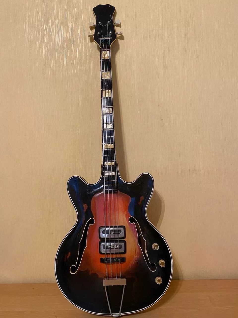 ORFEUS ORPHEUS HEBROS SUPER BASS GUITAR VINTAGE AND RARE musicsimysoul musicsimysoul